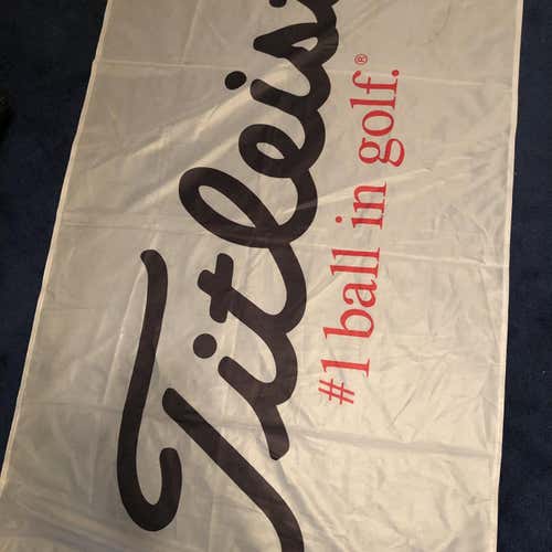 Titleist Flag