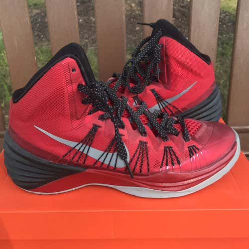 Nike Hyperdunk Basketball Shoes