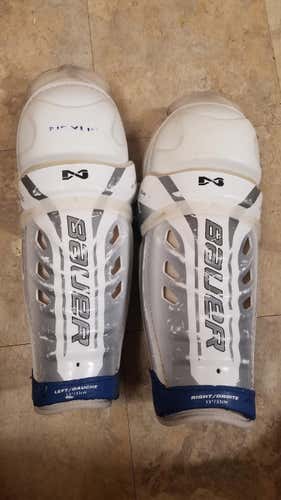 Bauer Nexus 8000 Shin Pads Senior
