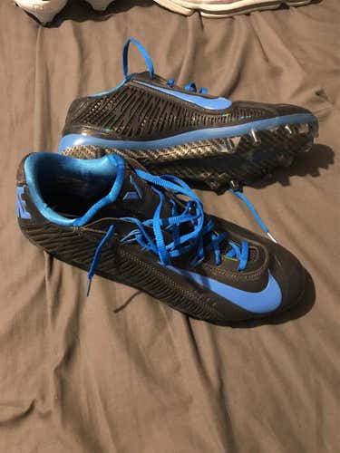 Nike Vapor Carbon Elite Football Cleat