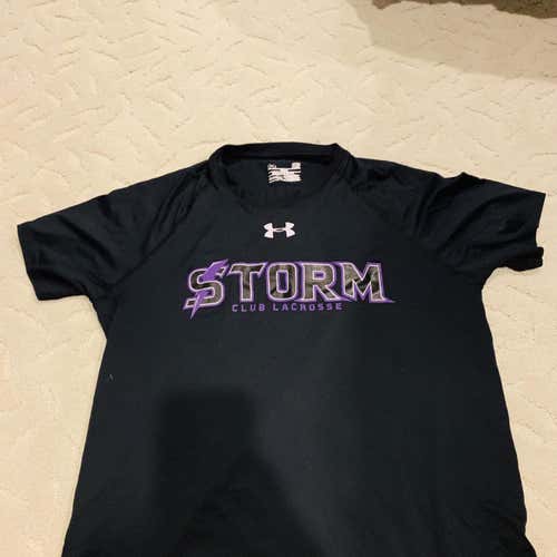 storm club lacrosse under armor shirt, size S, good condition