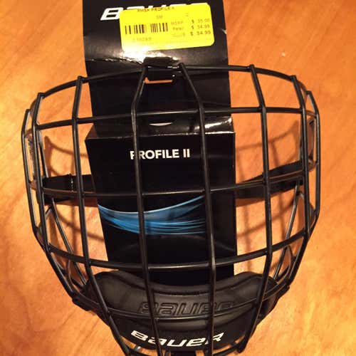 (NEW) BAUER OREO PROFILE 2 SMALL CAGE