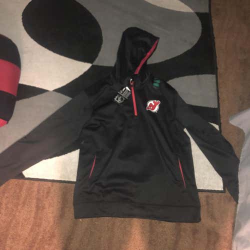 New Reebok Sweatshirt Adult