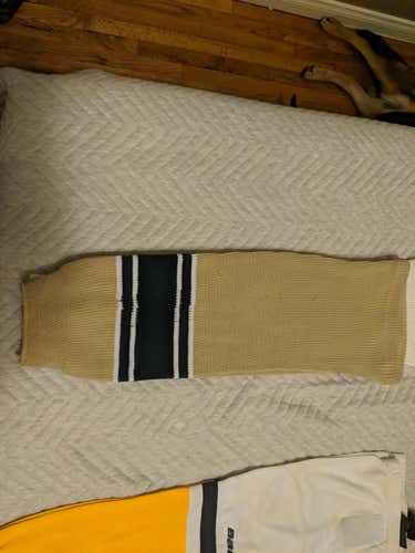 Notre Dame Socks Size 30"