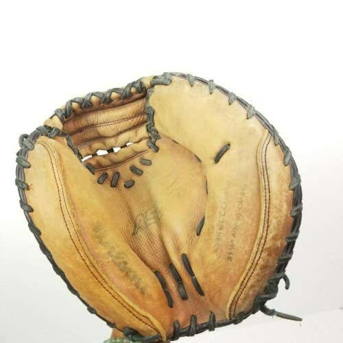 Wilson AO500 Youth Catchers Mitt RHT Black Tan Ecco Leather 31.5” CM315 A500
