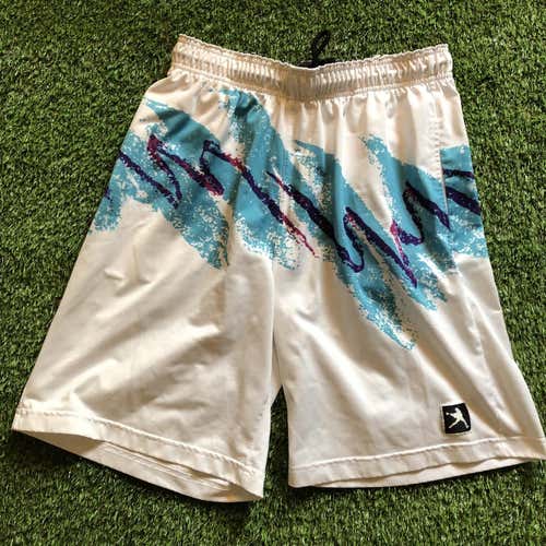 Men’s Medium Lacrosse Unlimited Solo Cup Design Shorts White