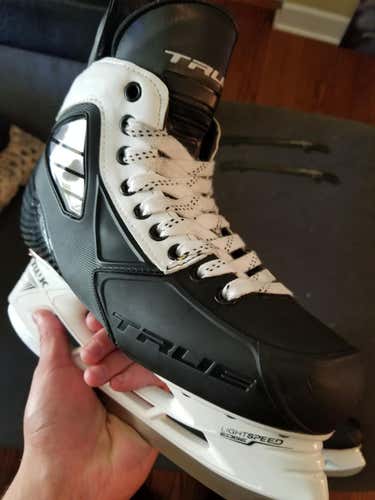 True Hockey Skates Senior Size 6.5