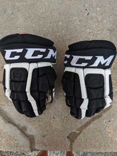 CCM U+12 Size 14 Gloves Senior