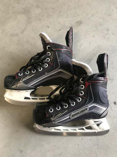 Bauer Hockey Skates Size 13.5 D