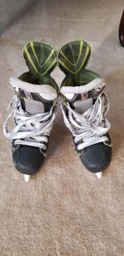 Bauer Vapor X100 LE Hockey Skates Junior Size 3.5