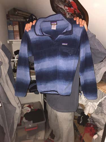Extra Small Pategonia Pull Over