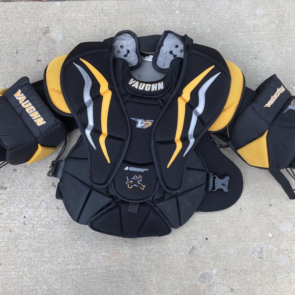 Velocity V7 XF Pro Carbon Chest and Arm Protector Goalie Chest Protector Intermediate L