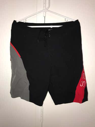 Spyder Phenom Board Short Size 32’ NK64 (638430)