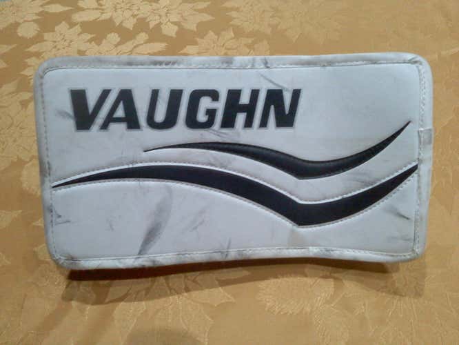 Vaughn Velocity V7 XF Goalie Blocker Regular Youth