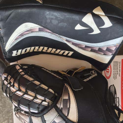 Swagger Goalie Glove & Blocker Regular Junior