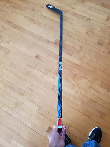 New Bauer Nexus 8000 Hockey Stick Lefty Heel Intermediate