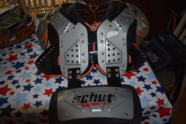 Schutt Shoulder Pads
