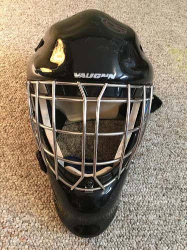 Vaughn 7500 Goalie Mask Senior Large