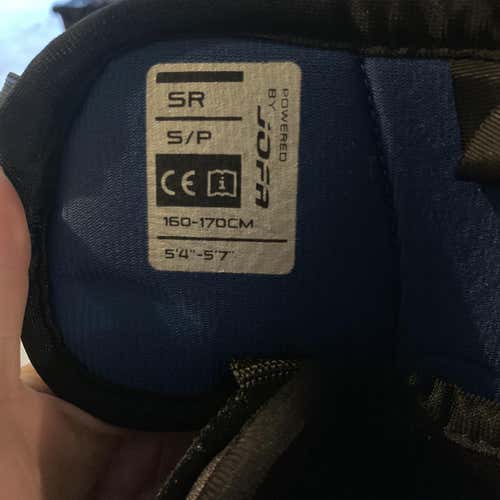 New Reebok Elbow Pads Senior