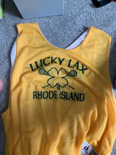 Lucky Lax Rhode Island Pinnie
