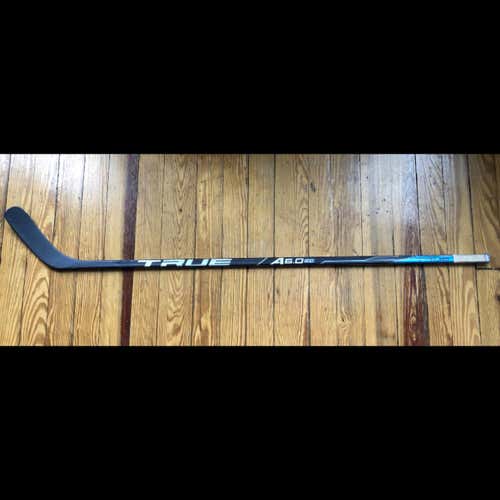 A6.0 SBP Hockey Stick Righty Mid Junior