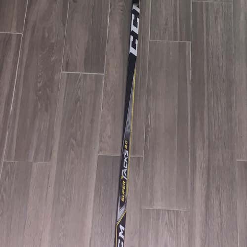 [PRO STOCK] CCM Super Tacks 2.0 Toe Curve Stick W/ Black Spray Paint