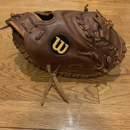 Wilson A2000 Pro Stock Catchers Mitt FSOT