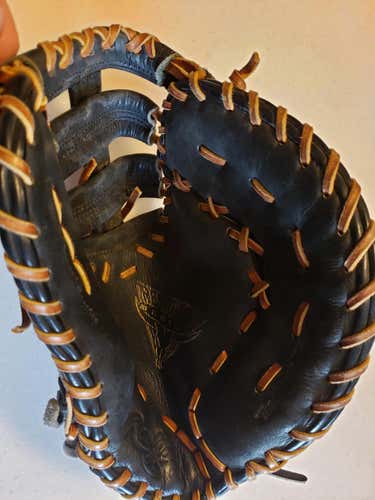 Rawlings Renegade 1st Baseman mitt