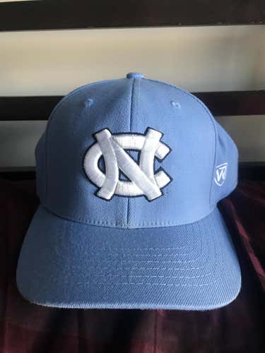 {BUNDLE} North Carolina Tar Heels Hat