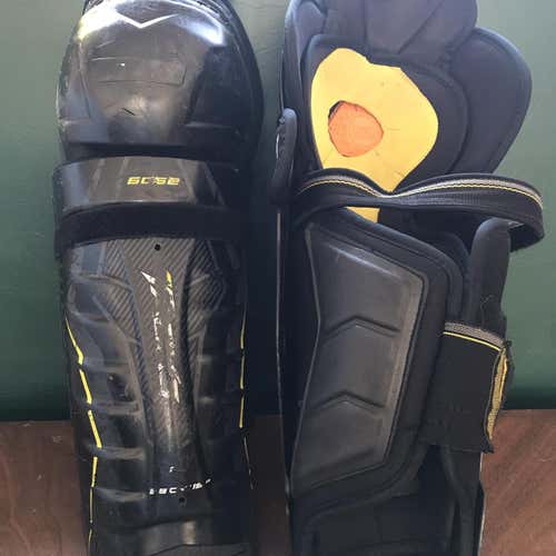Tacks Shin Pads Senior