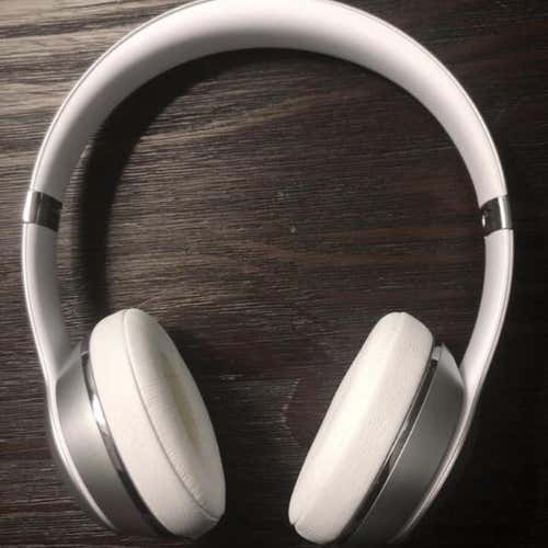 Beats Solo 3 Wireless