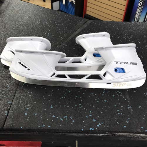 True Shift Holder w/ Blade