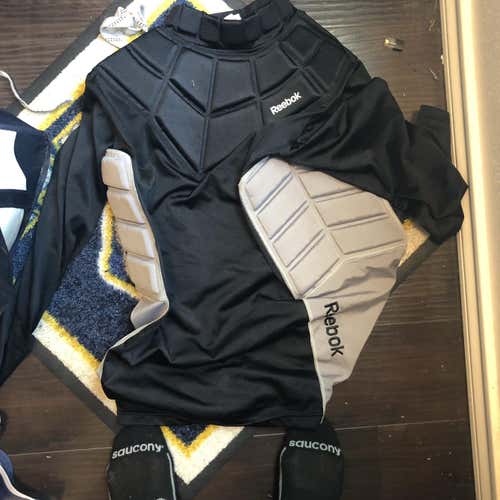 Reebok Compression Senior Shirt Large