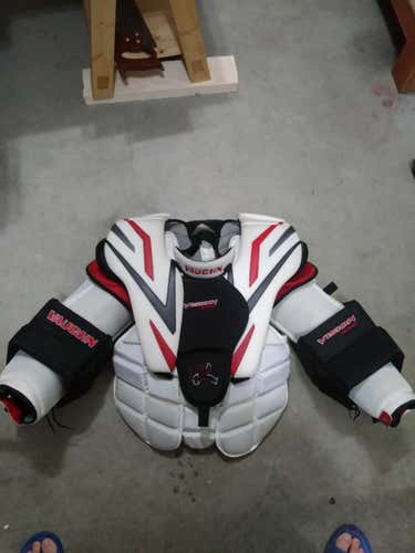 Vaughn Vision 9400 Goalie Chest Protector Senior