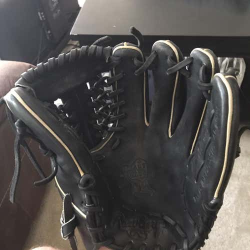 Heart of the Hide Baseball Glove