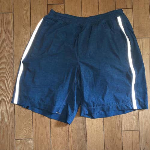 Lululemon Shorts Medium