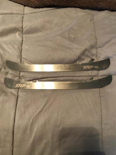 Step Steel 272 Edge New