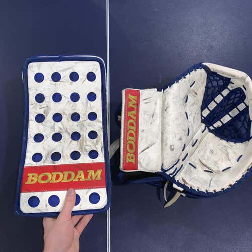 Boddam Goalie Glove And Blocker