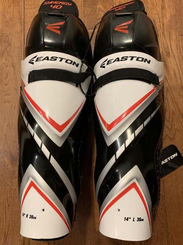 NEW Easton Synergy 40 Shin Pads Senior