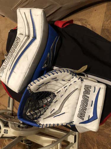 Vaughn Velocity V7 XF Pro Carbon Air Force Gloves