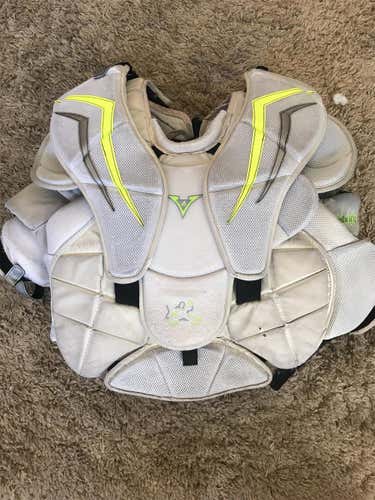 Velocity V6 1000 Pro Goalie Chest and Arm Protector Goalie Chest Protector Senior