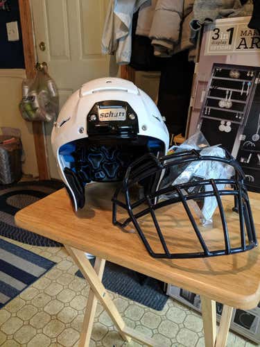 New Schutt Helmet