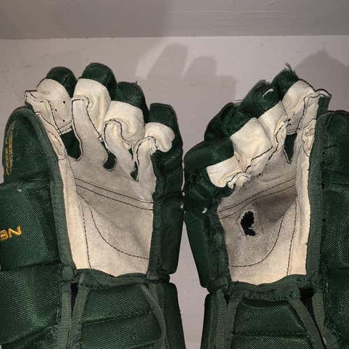 Vermont Nexus Gloves 14”