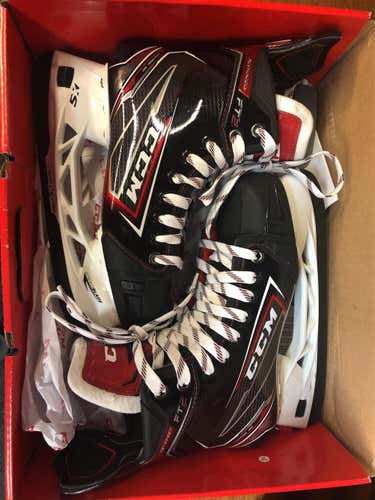New JetSpeed FT2 Hockey Skates Junior Size 5.5 Open To Offers