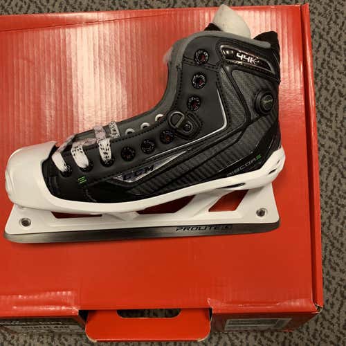 New Ribcor 44k Goalie Skates Junior  Size 5.5