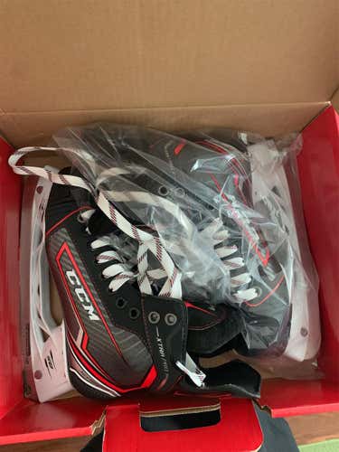 New JetSpeed XTRA PRO Hockey Skates Junior Size 5