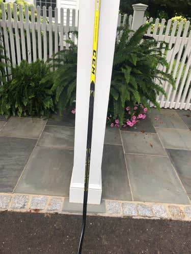 New Tacks Hockey Stick Righty Mid Intermediate Pro Stock