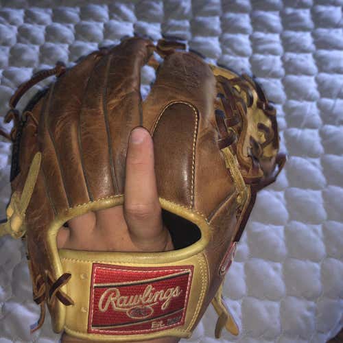 Gold Glove Elite Baseball Glove
