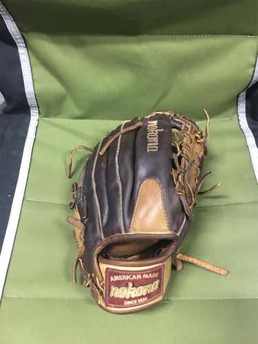 S-200 Nokona Baseball Glove