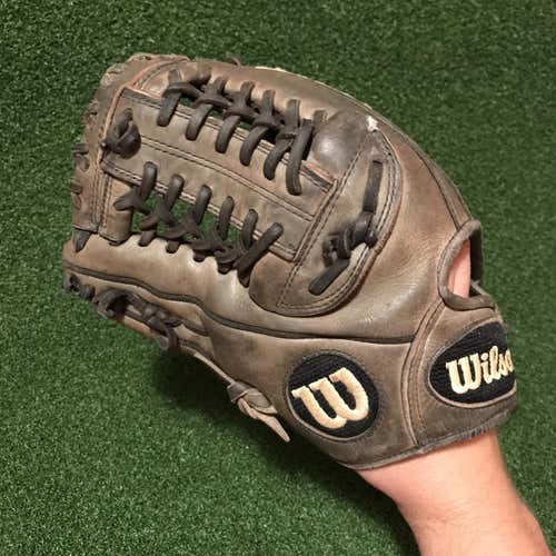 Wilson A2000 Baseball Glove Adult